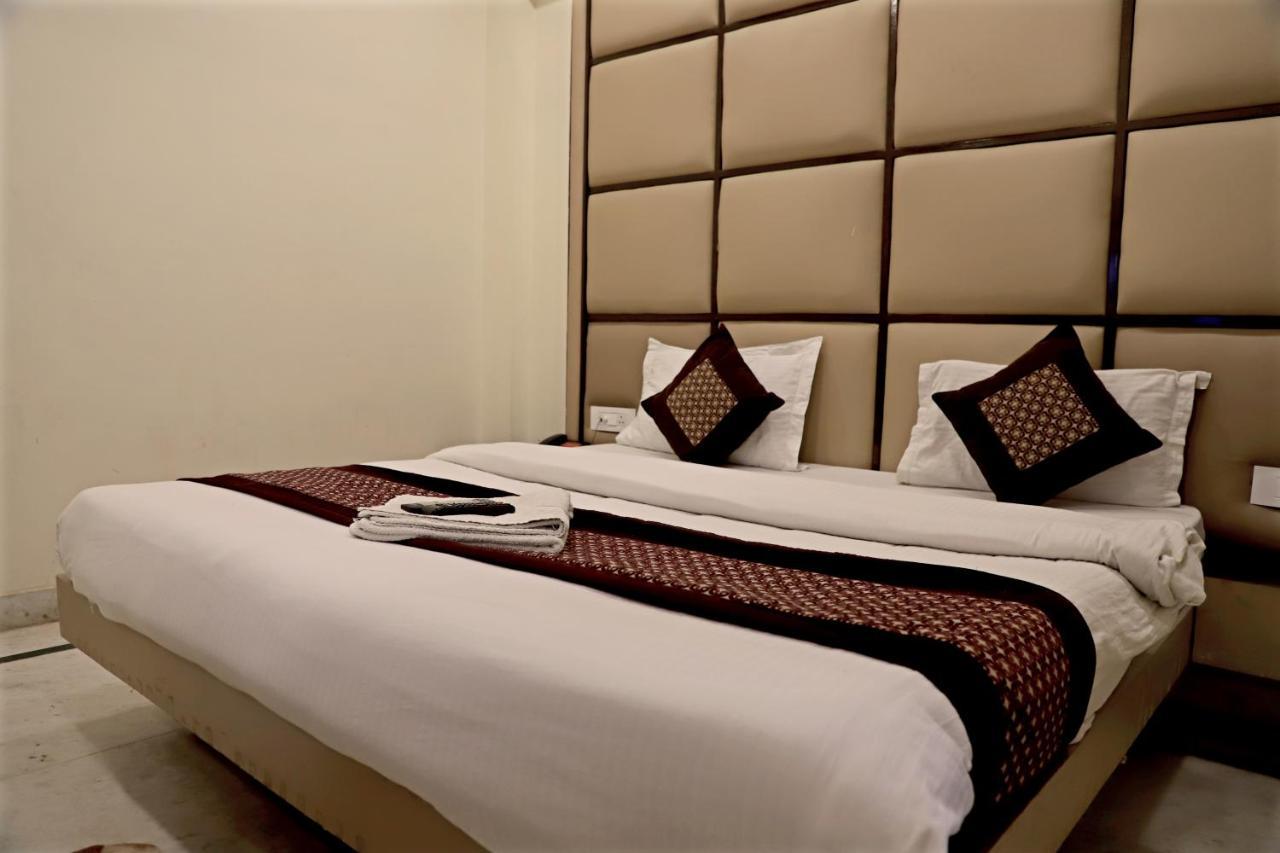 Hotel Klick International - 2 Min Walking From New Delhi Railway Station Bagian luar foto