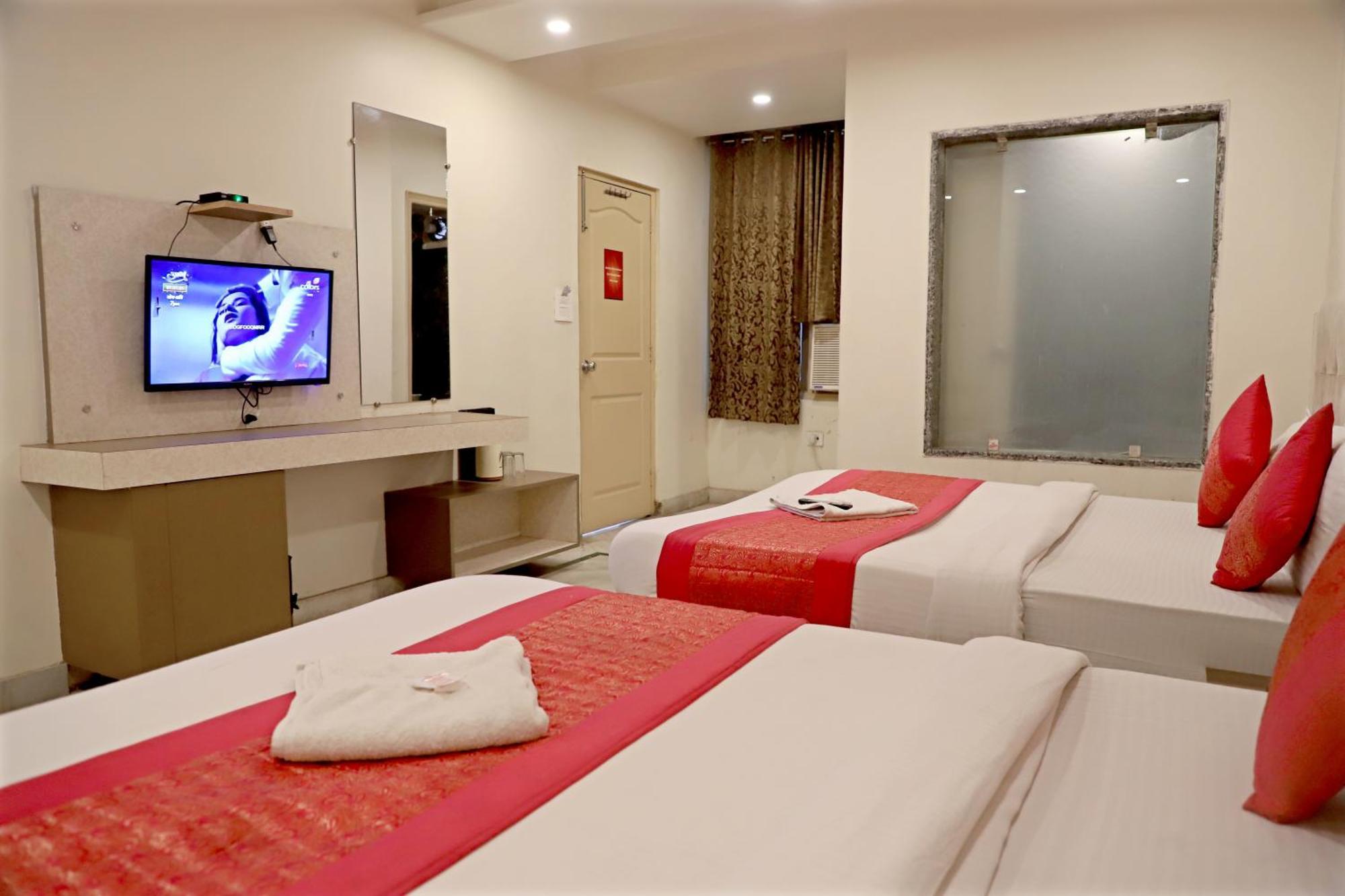 Hotel Klick International - 2 Min Walking From New Delhi Railway Station Bagian luar foto