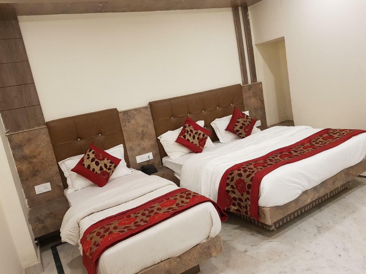 Hotel Klick International - 2 Min Walking From New Delhi Railway Station Bagian luar foto